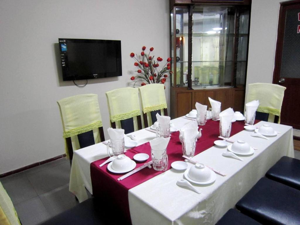 Thanh Hong Hotel Thành Pho Ho Chí Minh Esterno foto