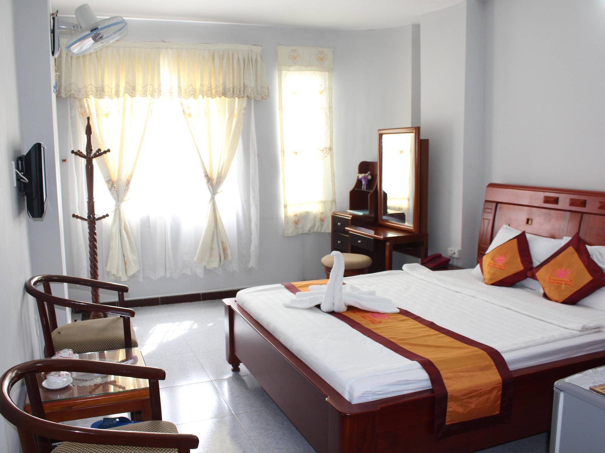 Thanh Hong Hotel Thành Pho Ho Chí Minh Esterno foto
