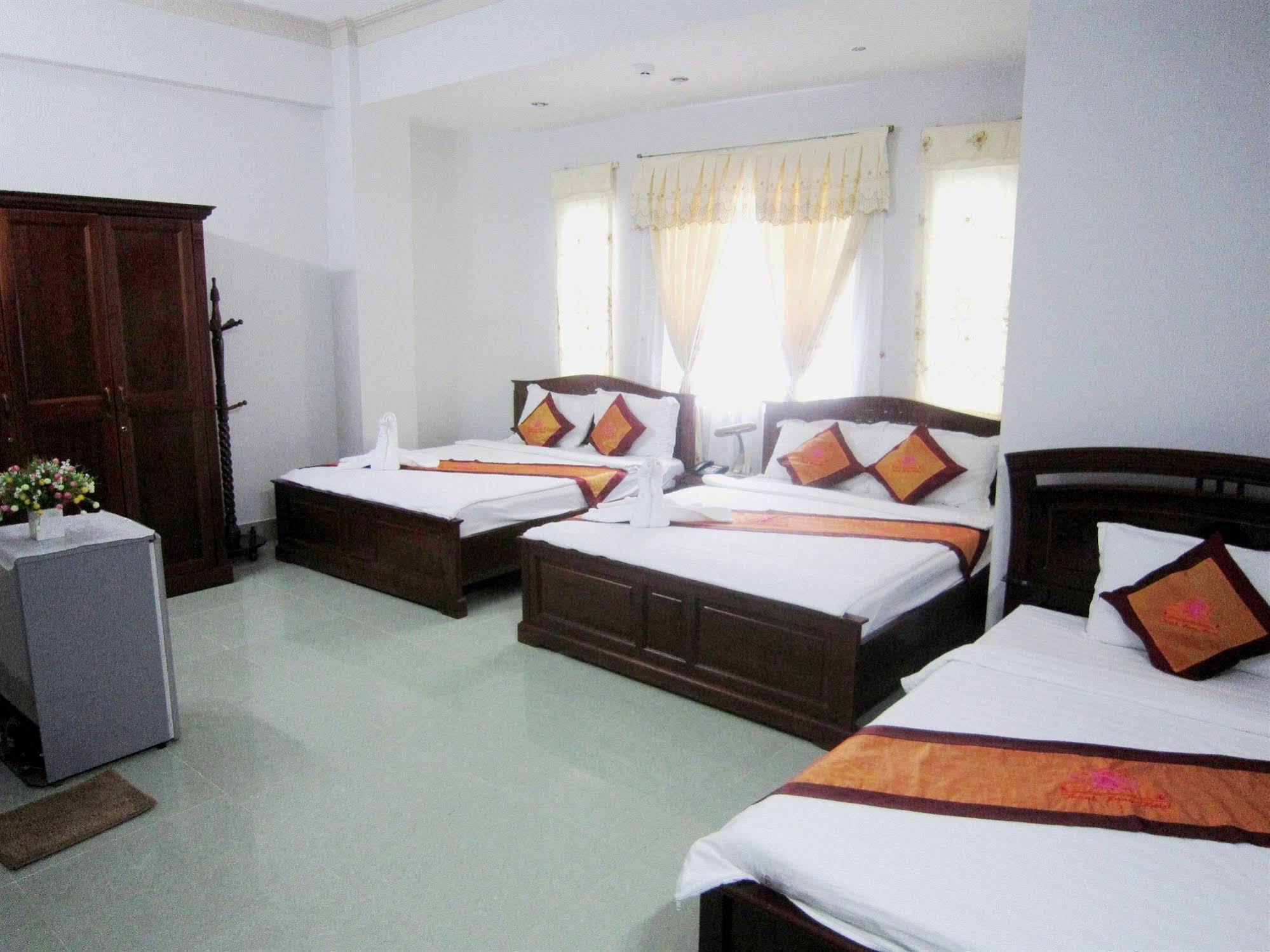 Thanh Hong Hotel Thành Pho Ho Chí Minh Esterno foto