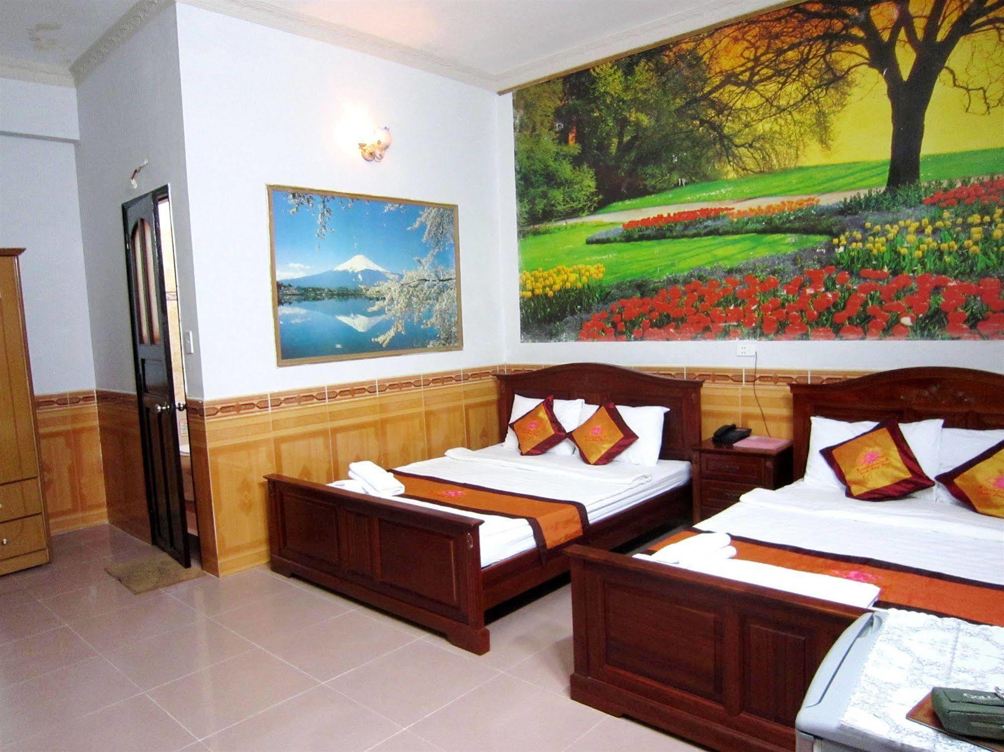 Thanh Hong Hotel Thành Pho Ho Chí Minh Esterno foto