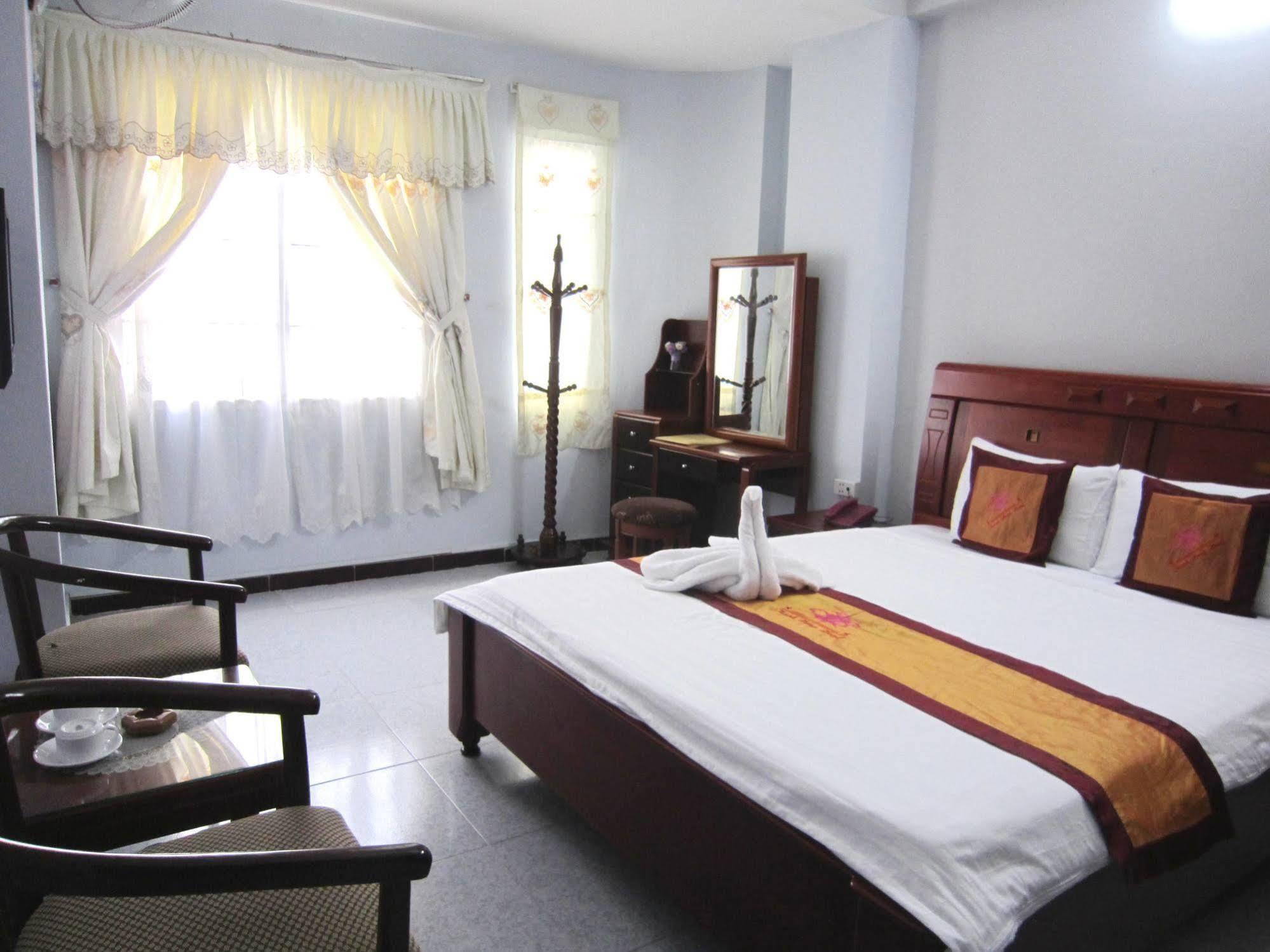 Thanh Hong Hotel Thành Pho Ho Chí Minh Esterno foto