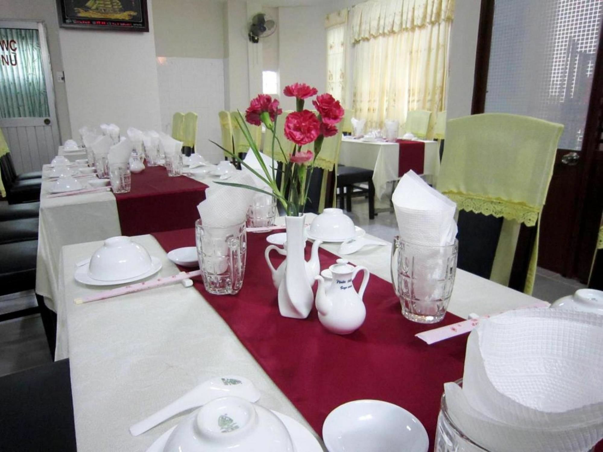 Thanh Hong Hotel Thành Pho Ho Chí Minh Esterno foto